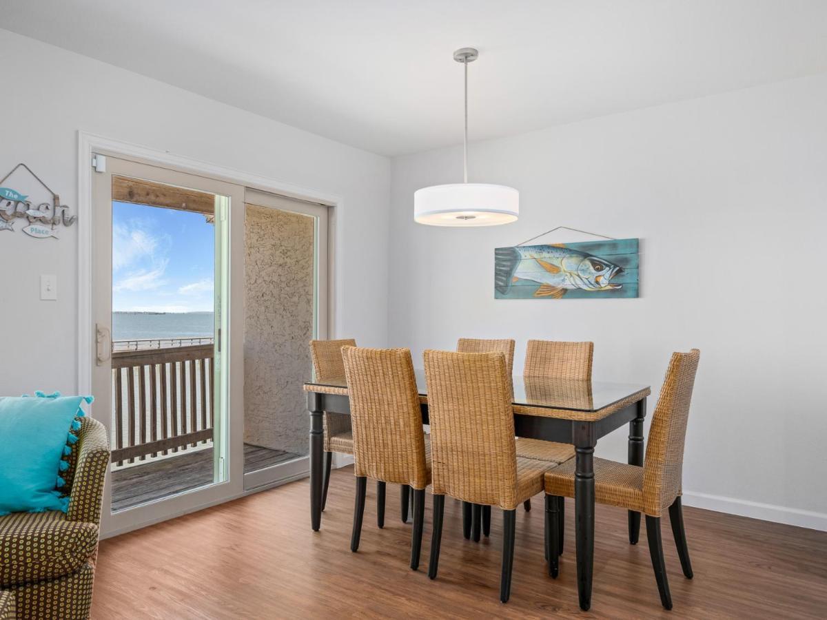 Bay Breeze Bungalow Рокпорт Екстериор снимка